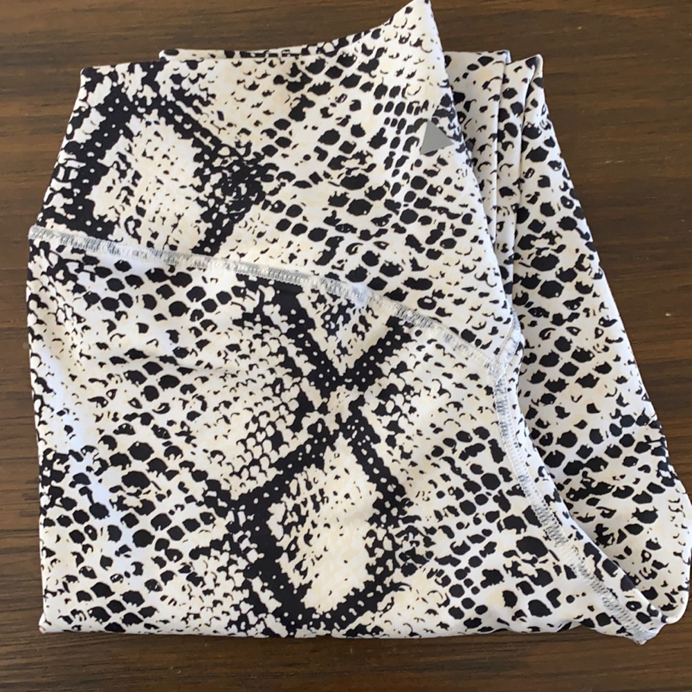 Balance Athletica leggings